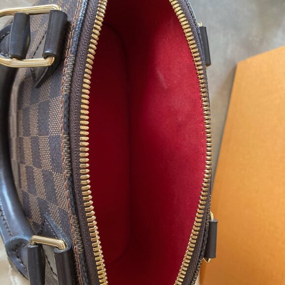 Louis Vuitton Alma BB Damier Ebene - Picture 8 of 15